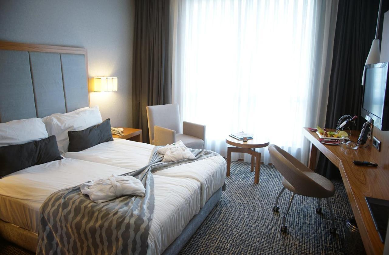 איסטמבול The Green Park Pendik מראה חיצוני תמונה A room at the hotel